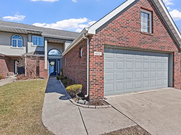 622 W 94th Ct, Crown Point, IN 46307