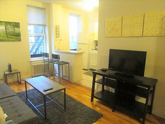 2nd image of 836 2nd Ave #2