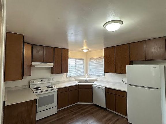 3rd image of 2019 167th Ave