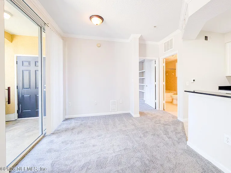 8539 Gate Pkwy W #1525 — Photo 10
