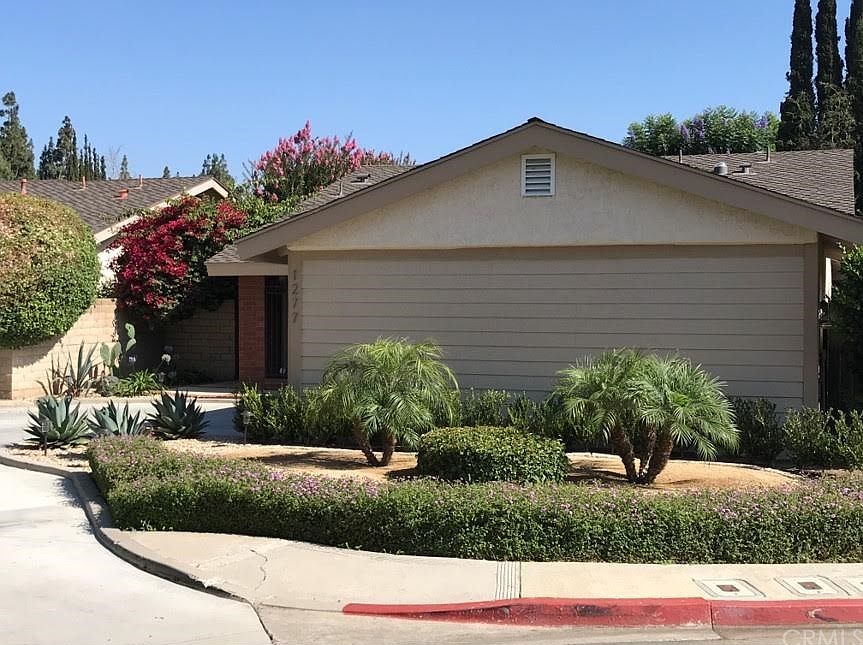 1st image of 1277 Cabrillo Park Dr