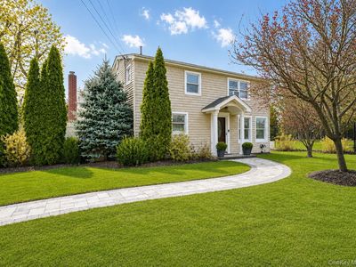 427 Vanderbilt Boulevard, Oakdale, NY, 11769