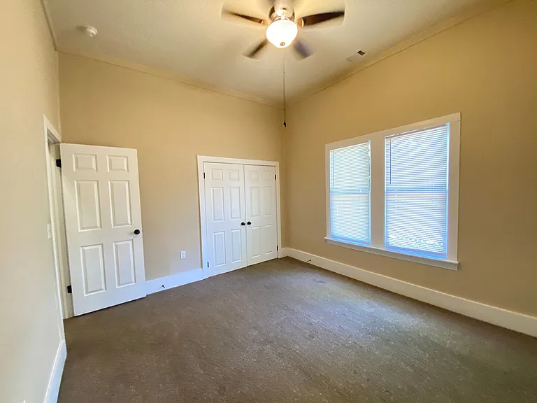 3604 Sycamore St — Photo 6
