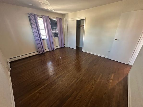 (undisclosed Address)