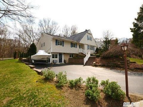 1st image of 47 Dorothy Ln