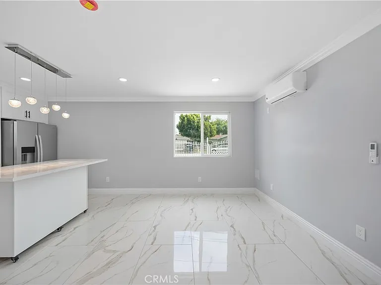 12943 Bess Ave — Photo 8
