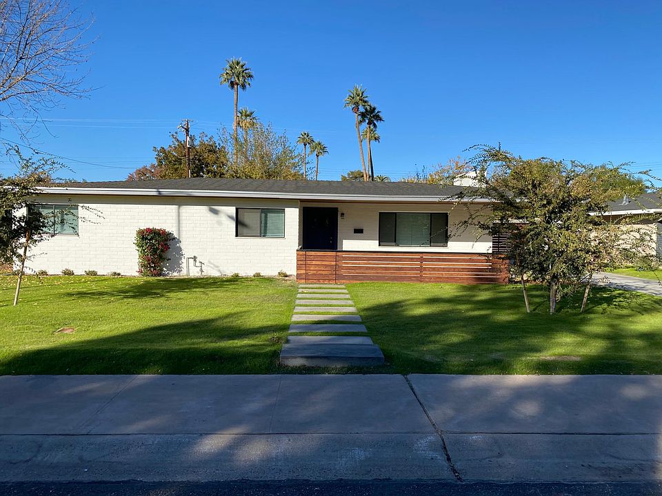 1st image of 326 W San Juan Ave