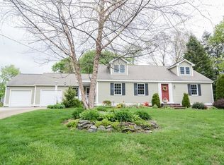 56 Hornbeam Hill Rd, Chelmsford, MA 01824