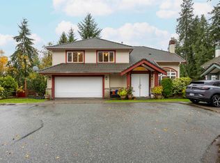 1590 Plateau Cres, Coquitlam, BC V3E3B3