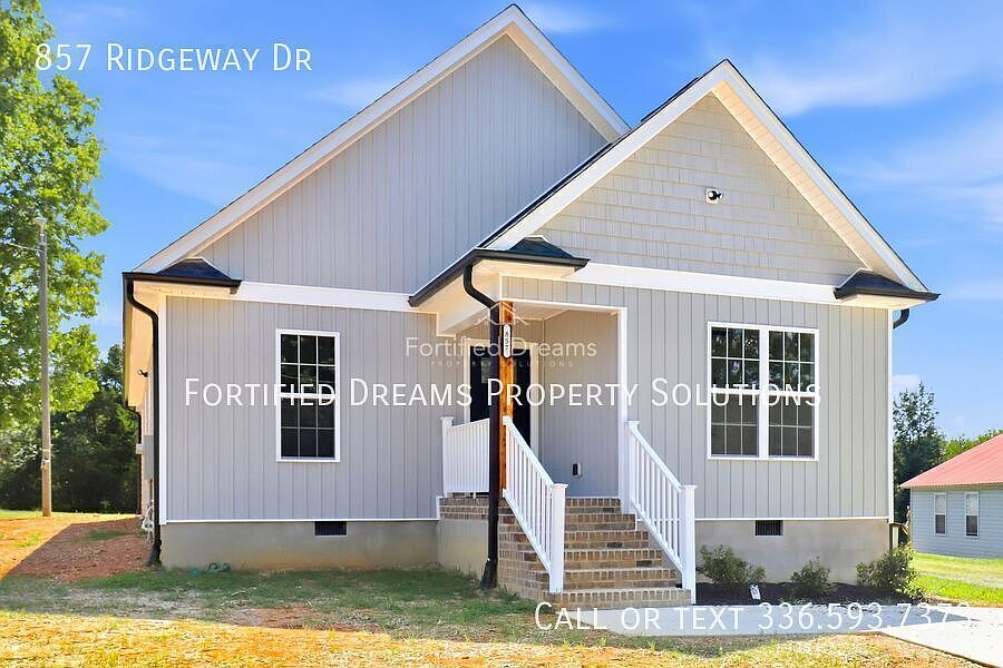 1st image of 857 Ridgeway Dr