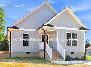 857 Ridgeway Dr, Asheboro, NC 27205