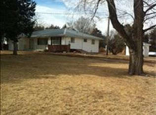 10613 Wakarusa Rd, Harveyville, KS 66431