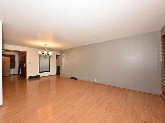 5th image of 3910 W Calumet ROAD