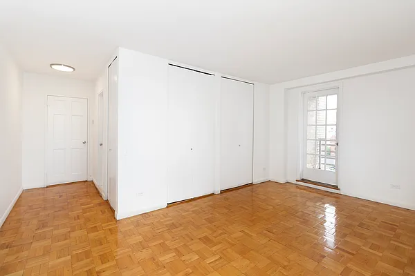 Rented by Siba Management Inc. | media 13