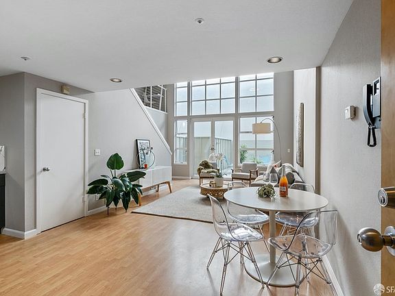 2nd image of 68 McCoppin St APT 5