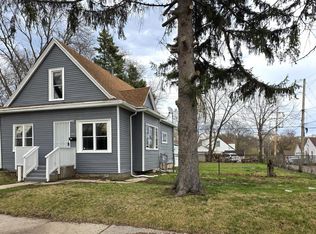 5024 North 32nd STREET, Milwaukee, WI