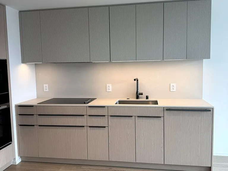 333 Ward Ave #2309 — Photo 3