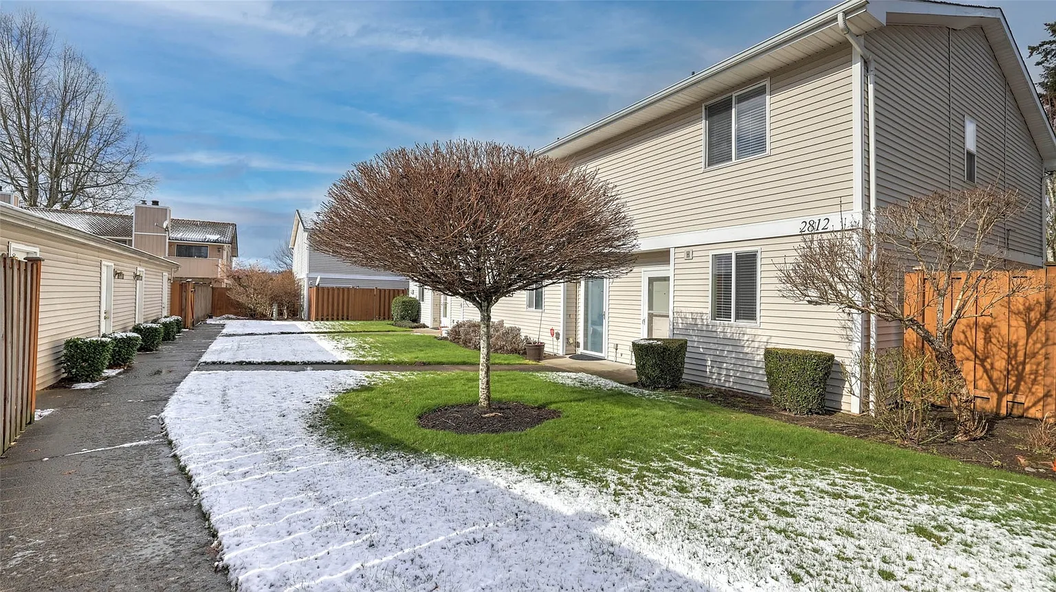 2812 D Place SE #D photo 1