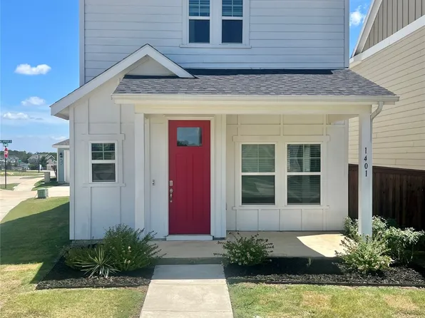 1401 Apricot Ln, Gainesville, TX 76240