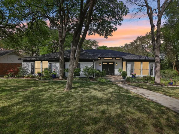 2214 Prestonwood Dr, Arlington, TX 76012