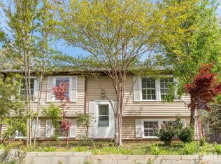 106 Castle Bay Ct, Cary, NC 27511