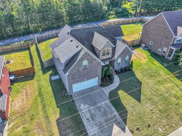 120 Washer Dr, La Vergne, TN 37086