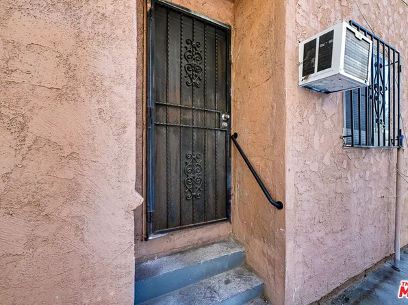 220 E Vernon Ave #1/2, Los Angeles, CA 90011