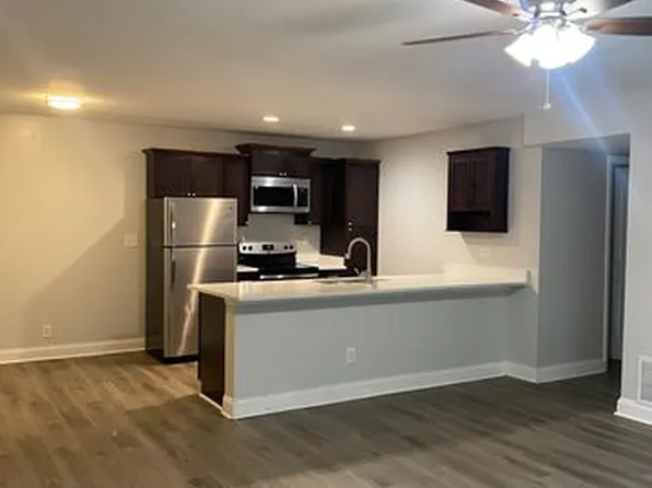 211 Routt St APT 105, San Antonio, TX 78209