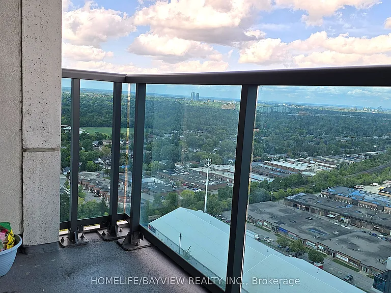 7165 Yonge St #2403 — Photo 15