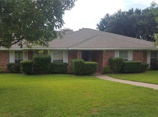 409 Lake Charles Ave N, Fort Worth, TX 76103