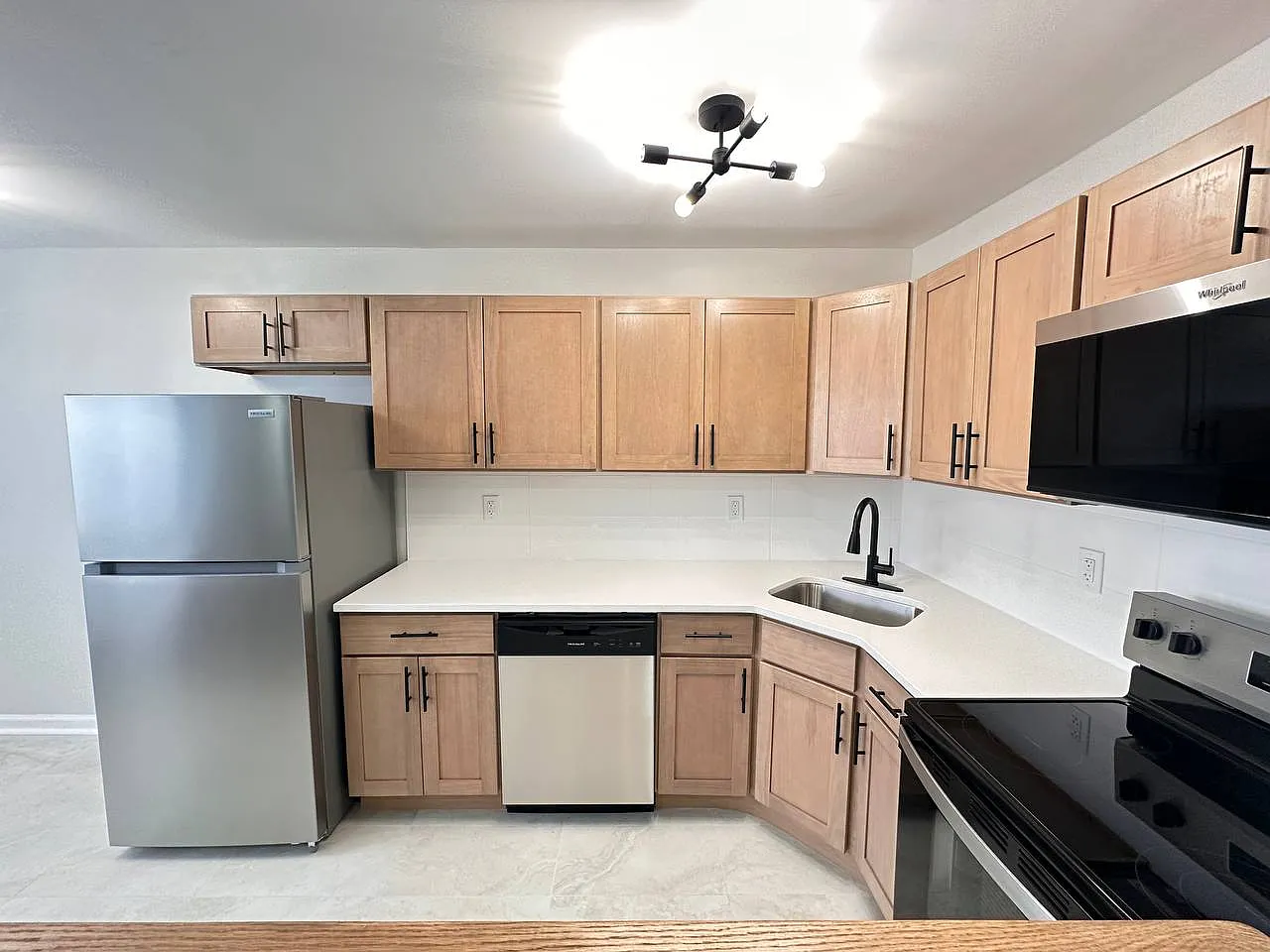 1 bed, $2,250 — Photo 3