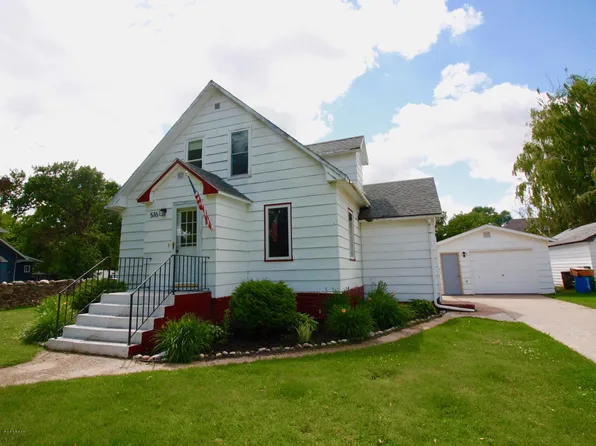 516 5th St, Wyndmere, ND 58081