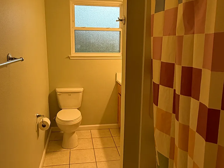 123 Gilmore Dr — Photo 8