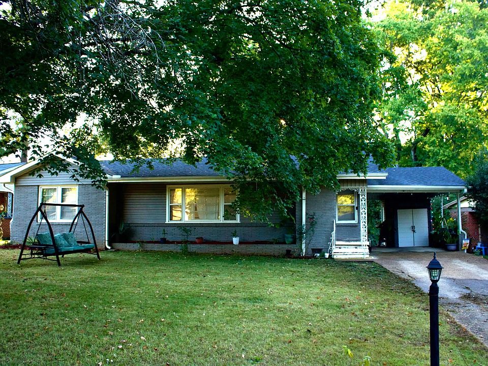 1st image of 2349 McBurney Dr