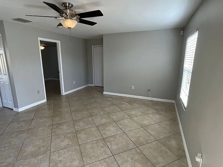 260 Grouper Ct — Photo 4