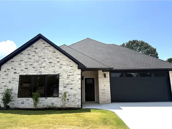 103 Harbor Cir, Russellville, AR 72802