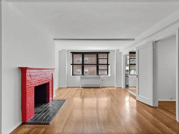 140 East 28th Street image 4 of 14