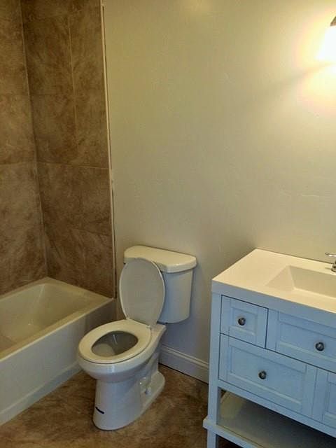 1st image of 82 Blanca Ln