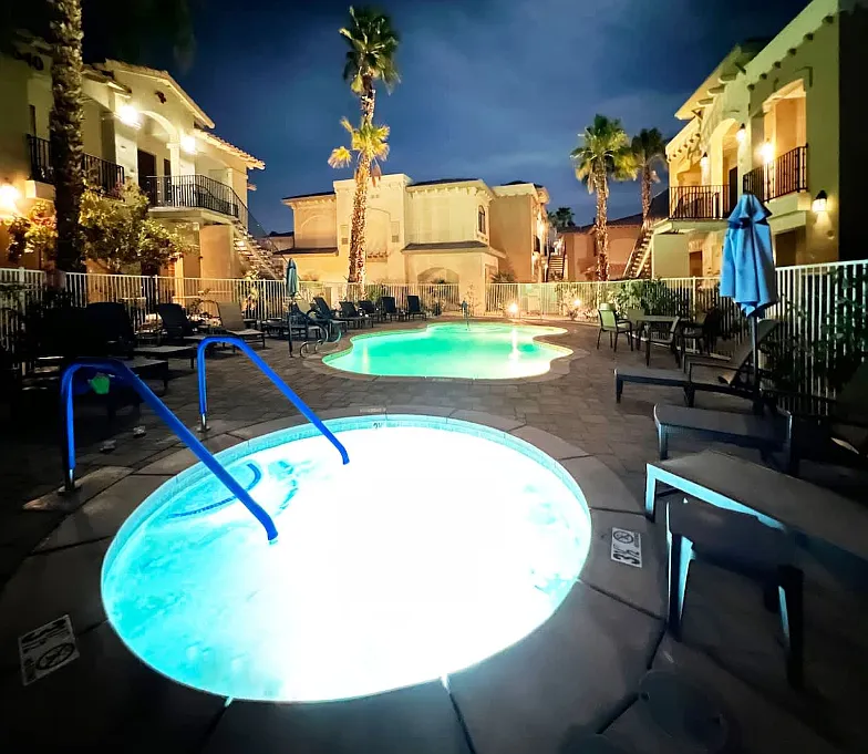 1 bed, 682 sqft, $2,700 — Photo 2