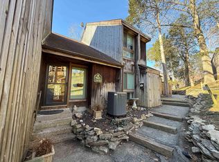 9425 S Pointe Lasalles Dr #50, Bloomington, IN 47401