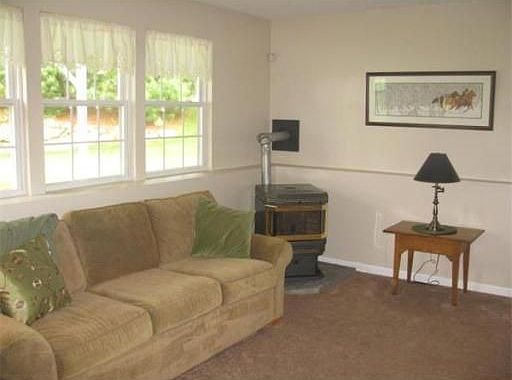 5th image of 535 Lunns Way
