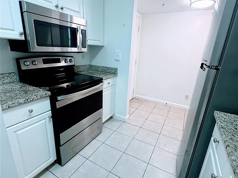 1341 SE 3rd Ave #112 — Photo 9
