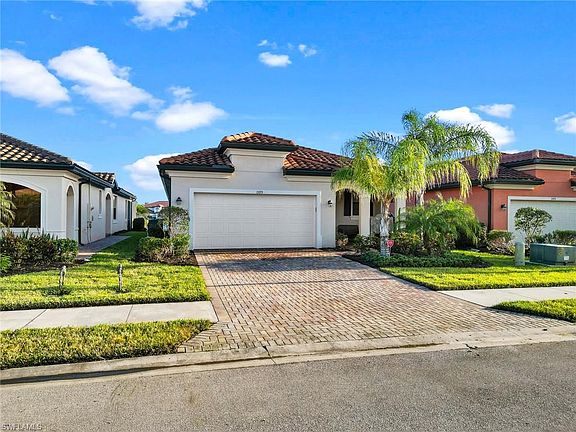 4th image of 1599 Santiago CIR