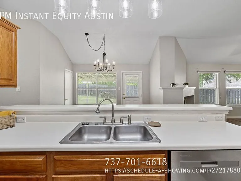 1510 Barcus Dr — Photo 11