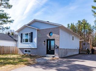 45 Brumm Rd, Petawawa, ON K8A7G6