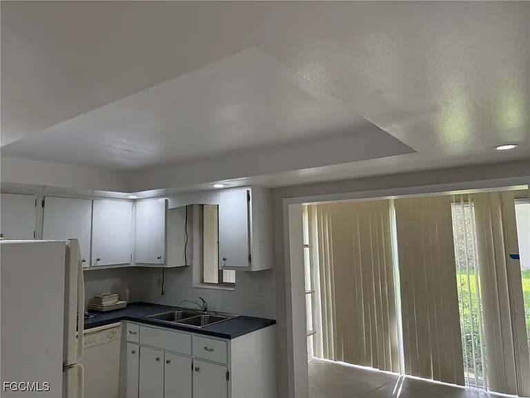 343 Joel Blvd #111 — Photo 7