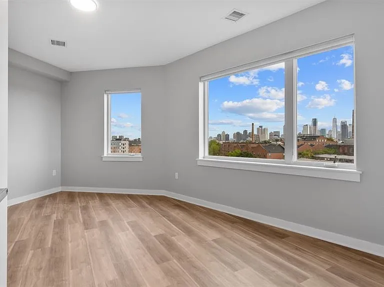 475 Communipaw Ave #207 — Photo 13