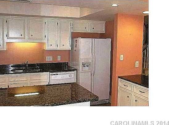 4th image of 11117 Sevilla Ct
