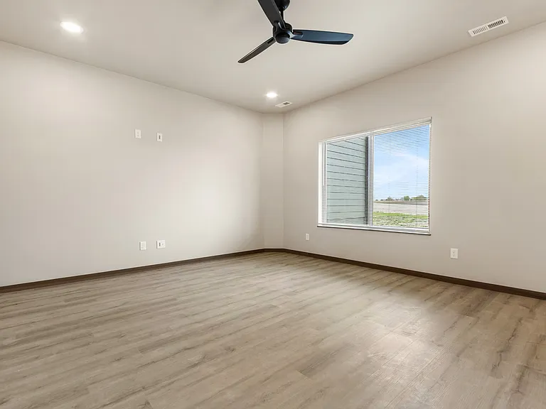 Sunrise Creek Townhomes — Photo 15