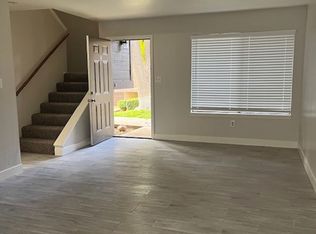 6012 Auburn St APT C, Bakersfield, CA 93306